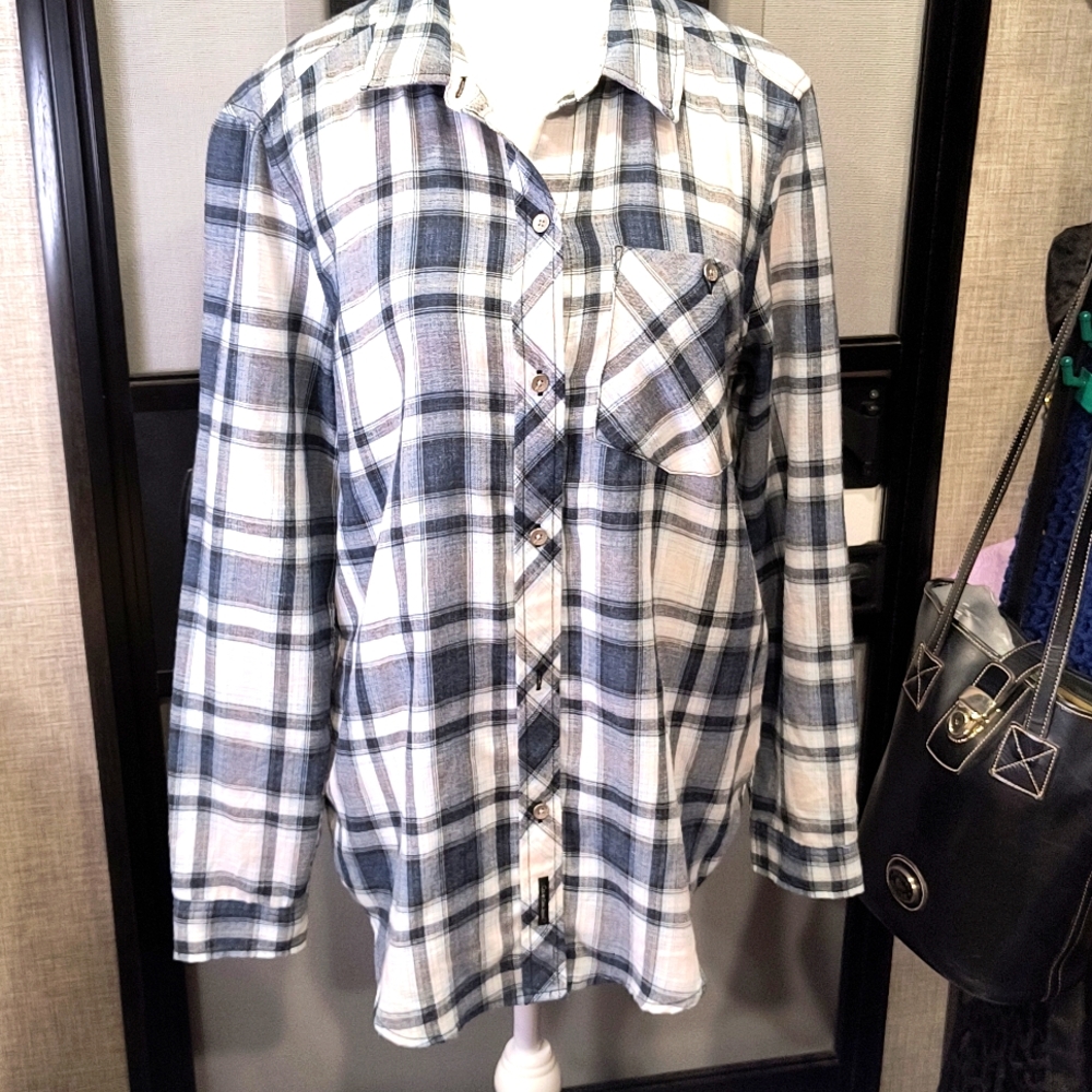 Calvin Klein Jeans Mens Medium Light Flannel Long Sleeve Shirt, NWT